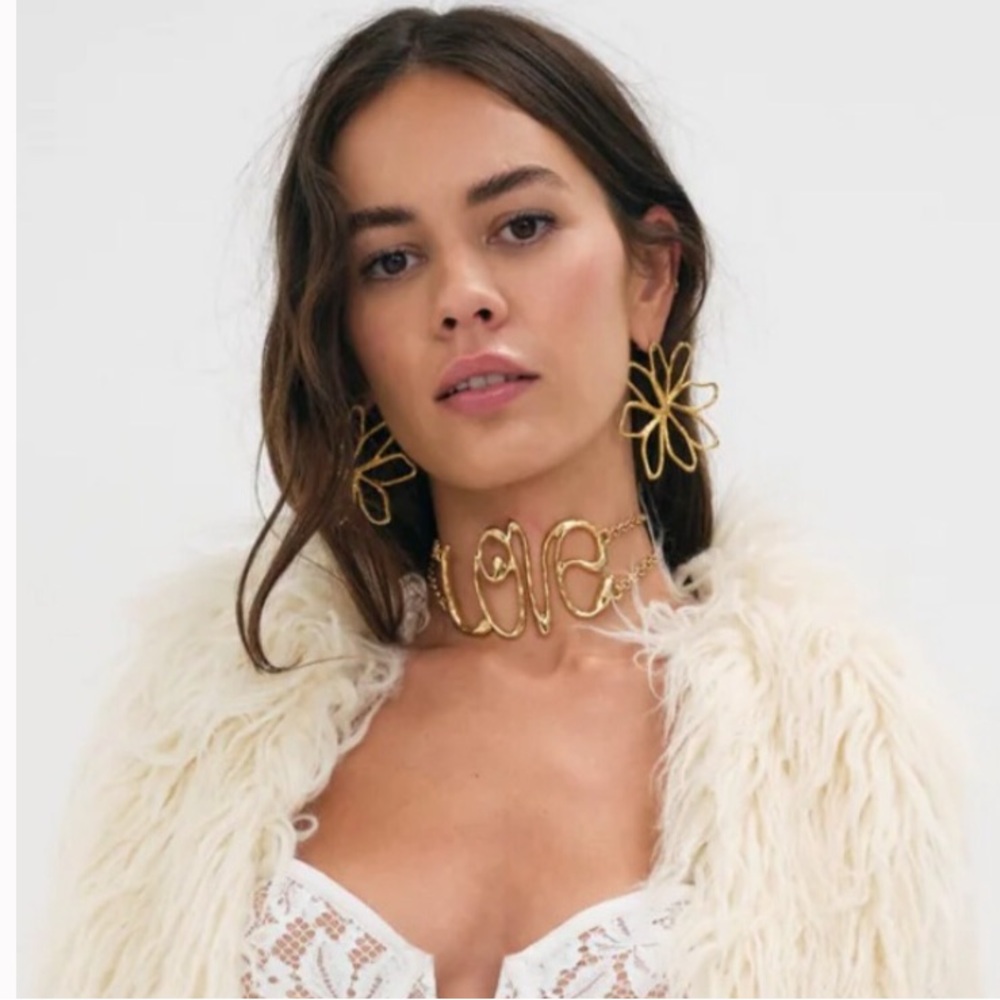 New For Love & Lemons Boho Floral Cutout Statement Earrings - Picture 13 of 15